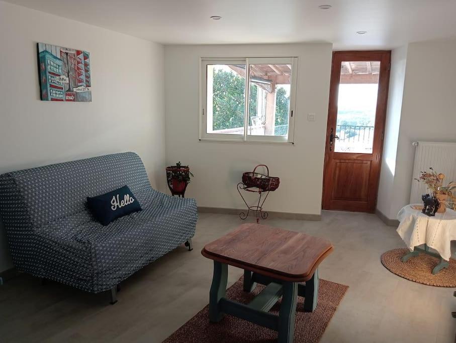 Maison De Village Avec Superbe Vue Cuq  Extérieur photo